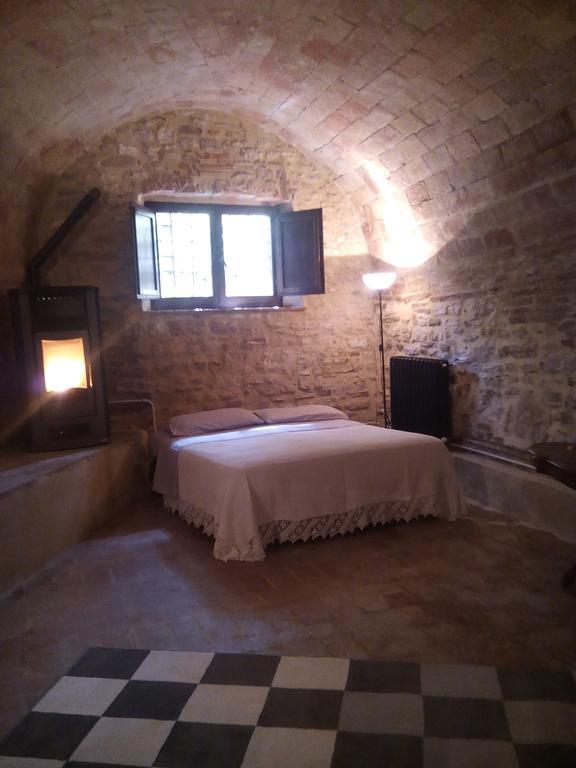 La Residenza Del Bargello Villa กุบบีโอ ภายนอก รูปภาพ