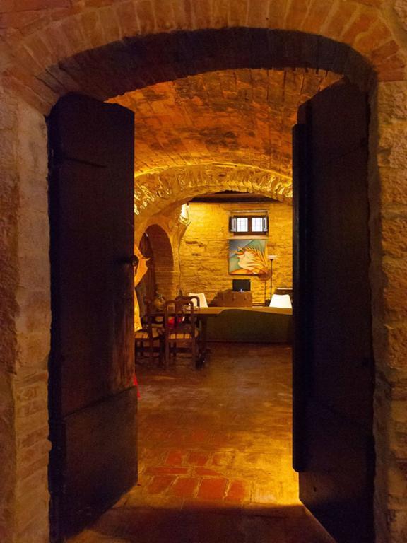 La Residenza Del Bargello Villa กุบบีโอ ภายนอก รูปภาพ